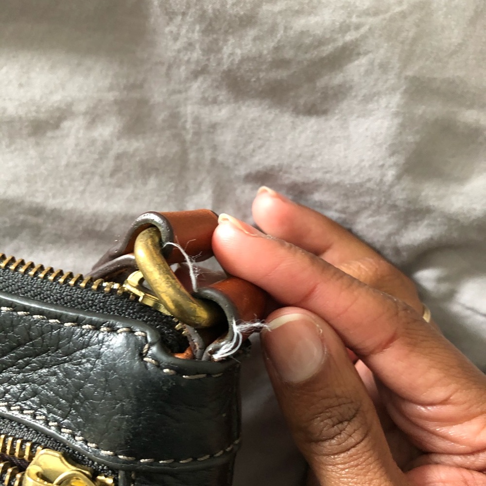 Fossil leather crossbody - Picture 2 of 8
